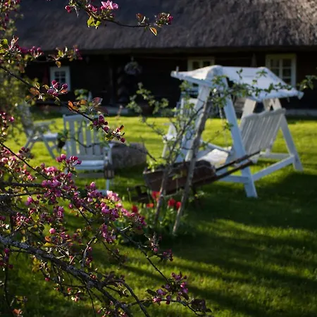 Puhkemaja Kuusetuka Tourism Farm