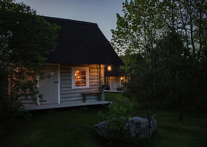 Kuusetuka Tourism Farm * Pahkla